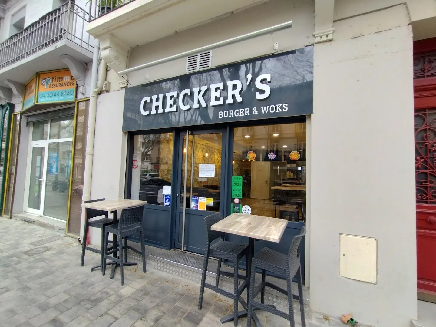 Checker’s burger & wok
